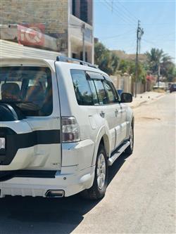 ميتسوبيشي باجيرو